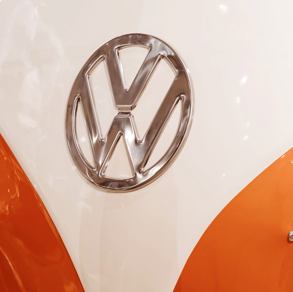 car Volkswagen logo