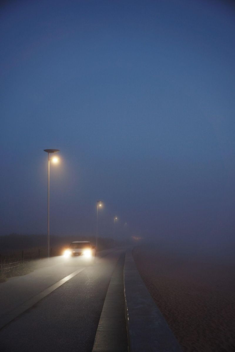 През нощта фаровете за мъгла се използват като допълнение на светлините